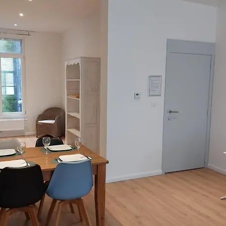 Center Duplex Διαμέρισμα